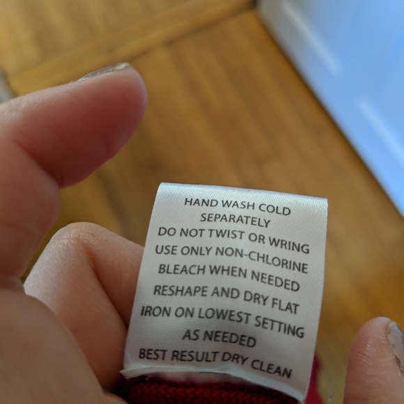 Cranberry turtleneck dress - Picture 4 of 6